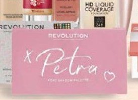 Revolution x Petra paleta