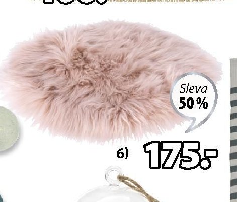SEDÁK NA ŽIDLI TAKS