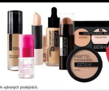 Gabriella Salvete makeup items set