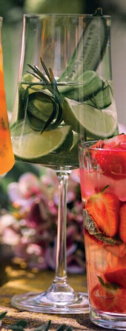 Drink s okurkou a limetkou