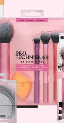 Real Techniques Everyday Essentials