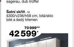 Šatní skříň .18