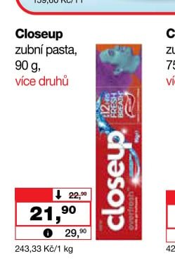 Closeup zubní pasta