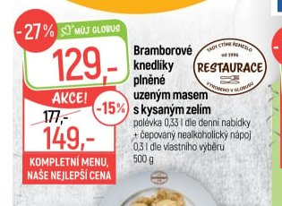 Bramborové knedlíky plněné uzeným masem s kysaným zelím