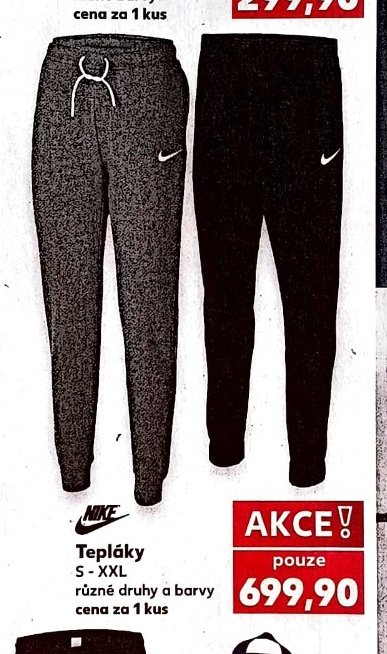 Nike Tepláky