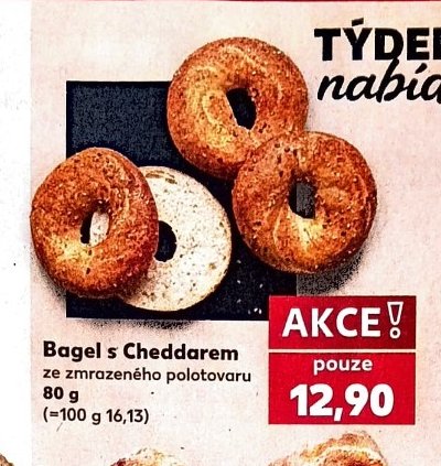 Bagel s Cheddarem