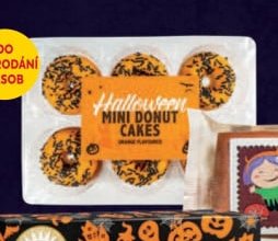 Halloween mini donut cakes